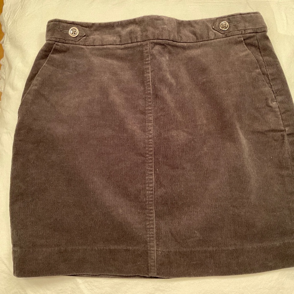 Banana Republic gray corduroy skirt
